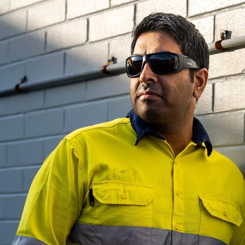 Ugly Fish Polarised Safety Sunglasses - Tradie RSP5001 Matt Black Frame - Image 2